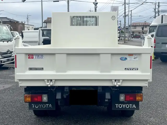 トヨタ ダイナ 小型 ダンプ 2RG-XZU600D R3の中古トラック画像4