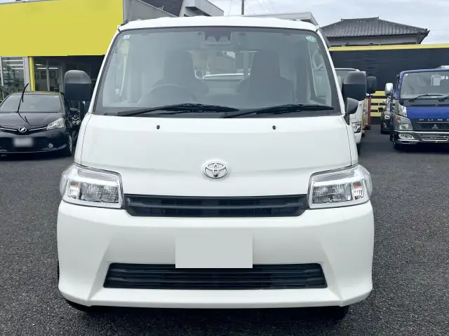 トヨタ タウンエース 小型 平ボディ 5BF-S403U R5の中古トラック画像2