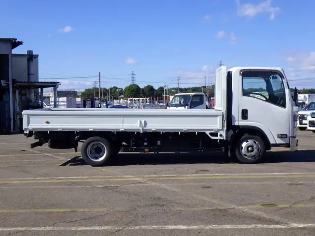 いすゞ エルフ 小型 平ボディ 2RG-NPR88AR R4の中古トラック画像2