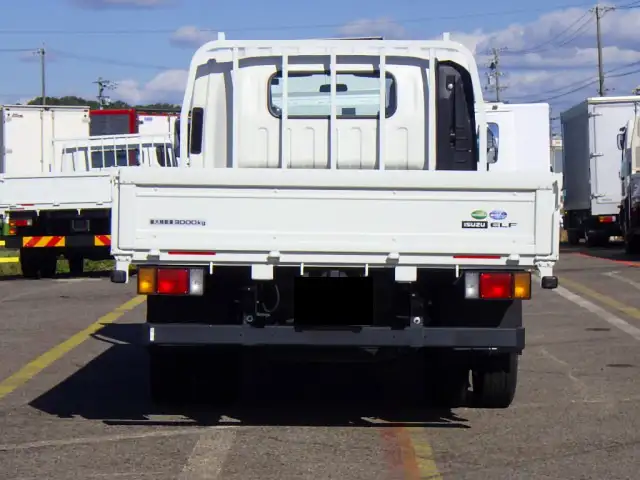 いすゞ エルフ 小型 平ボディ 2RG-NPR88AR R4の中古トラック画像4