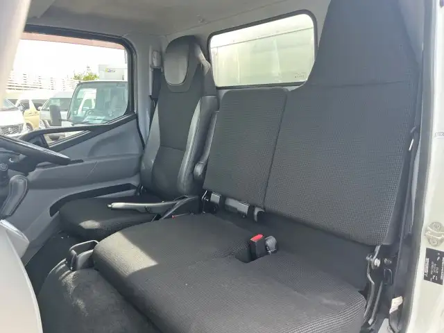 三菱 キャンター 小型 冷凍冷蔵 中温 サイドドアの中古トラック画像11