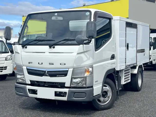 三菱 キャンター 小型 冷凍冷蔵 中温 サイドドア の中古トラック【車両No.200198】