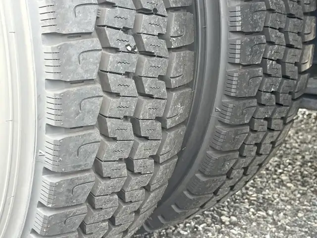 三菱 キャンター 小型 冷凍冷蔵 中温 サイドドアの中古トラック画像20