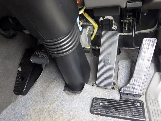 いすゞ ギガ 大型 ウイング エアサス ベッドの中古トラック画像15