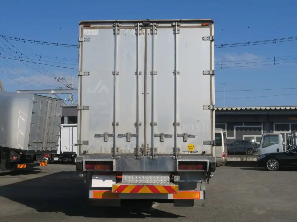 日野 プロフィア 大型 ウイング ベッド KC-FS4FZFAの中古トラック画像5