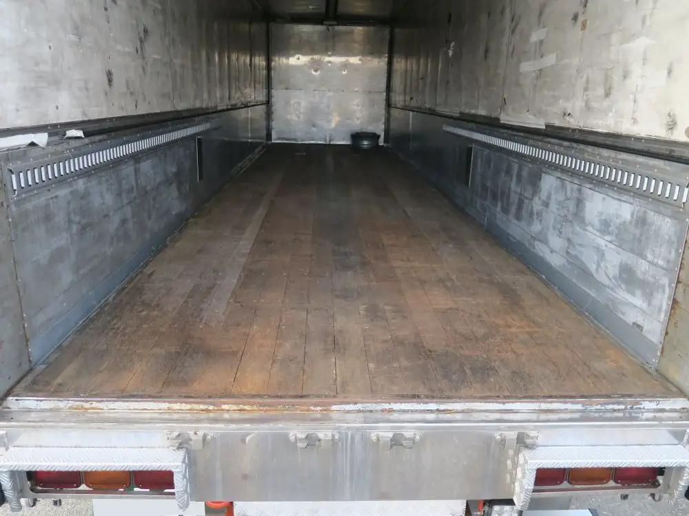 日野 プロフィア 大型 ウイング ベッド KC-FS4FZFAの中古トラック画像11