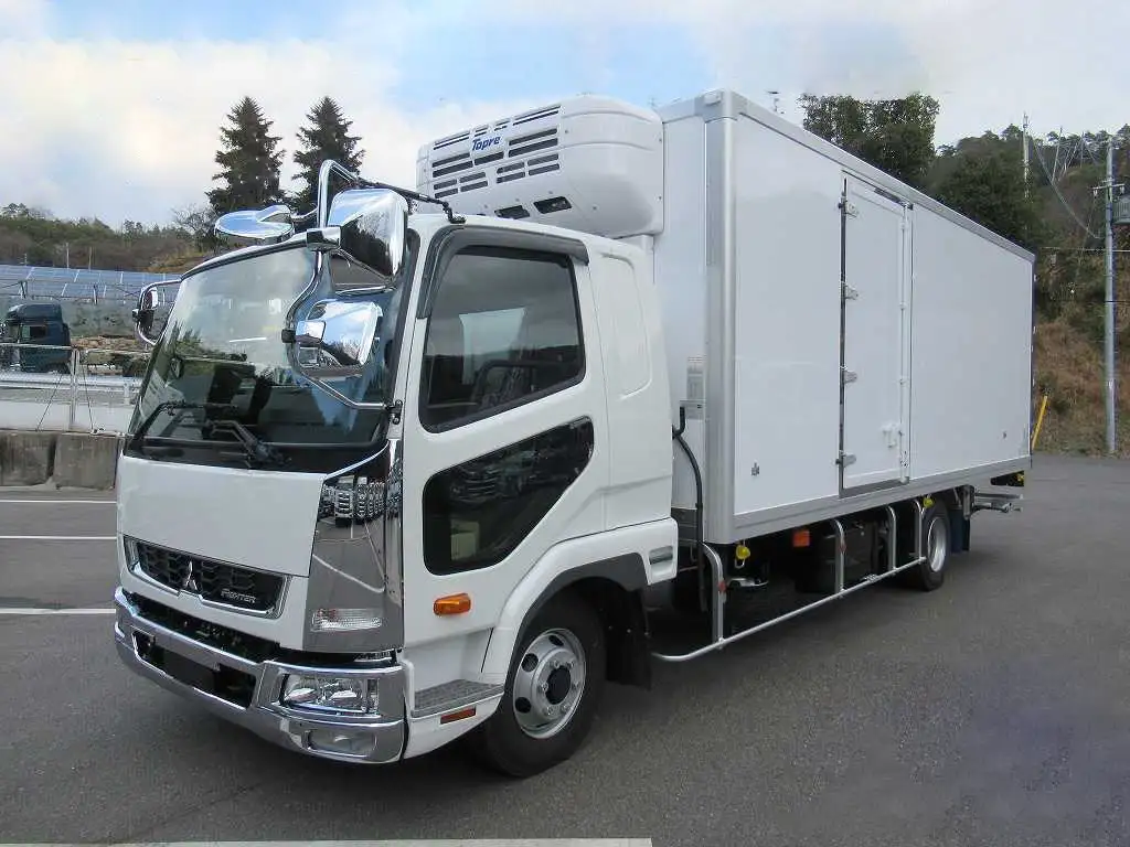 三菱 ファイター 中型/増トン 冷凍冷蔵 低温 パワーゲート の中古トラック【車両No.200261】