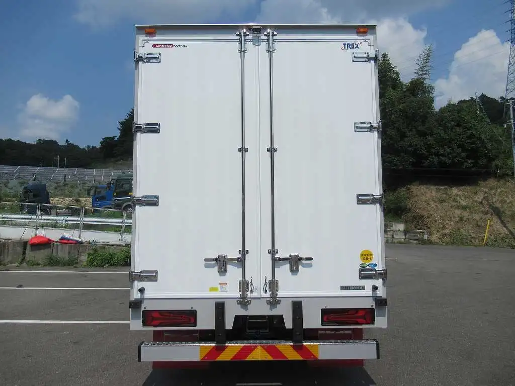 三菱 スーパーグレート 大型 ウイング ハイルーフ エアサスの中古トラック画像4