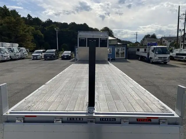 三菱 スーパーグレート 大型 平ボディ アルミブロック エアサスの中古トラック画像9