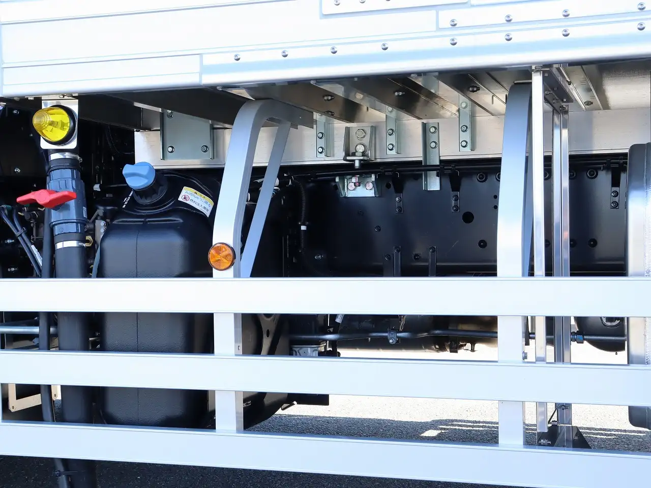 三菱 スーパーグレート 大型 冷凍冷蔵 ハイルーフ 低温の中古トラック画像16