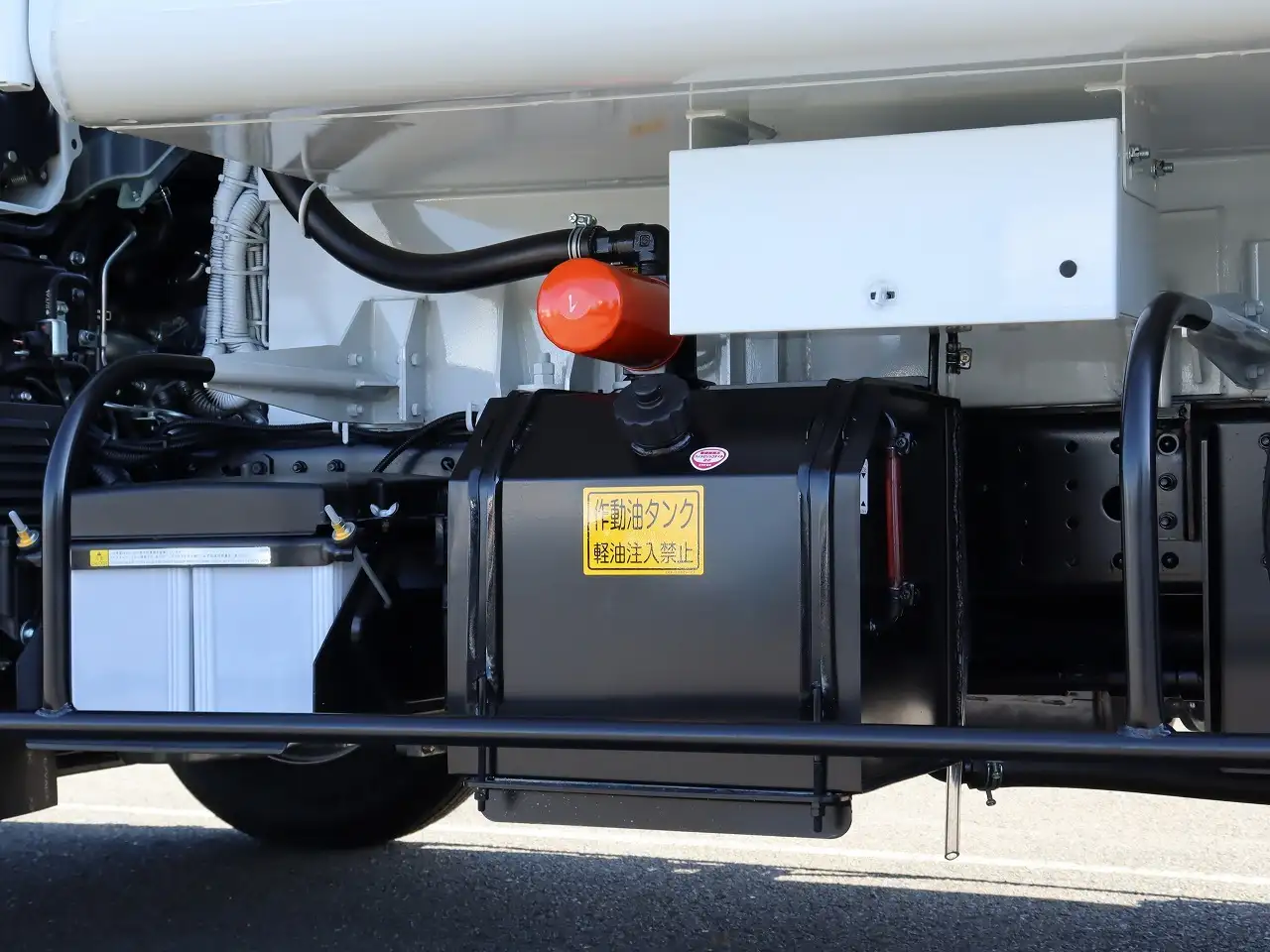 三菱 キャンター 小型 パッカー車 プレス式 2PG-FEB90の中古トラック画像16