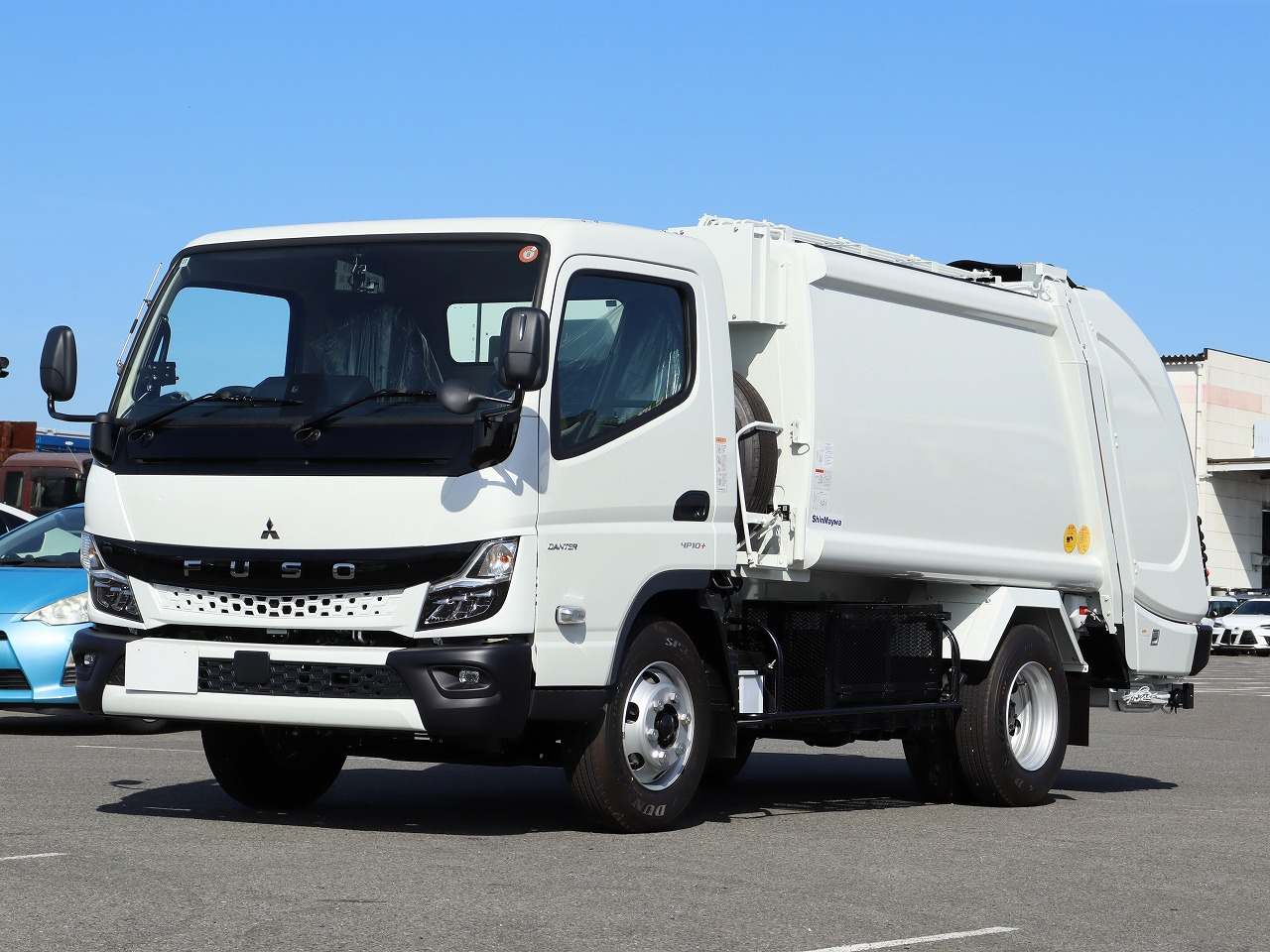 三菱 キャンター 小型 パッカー車