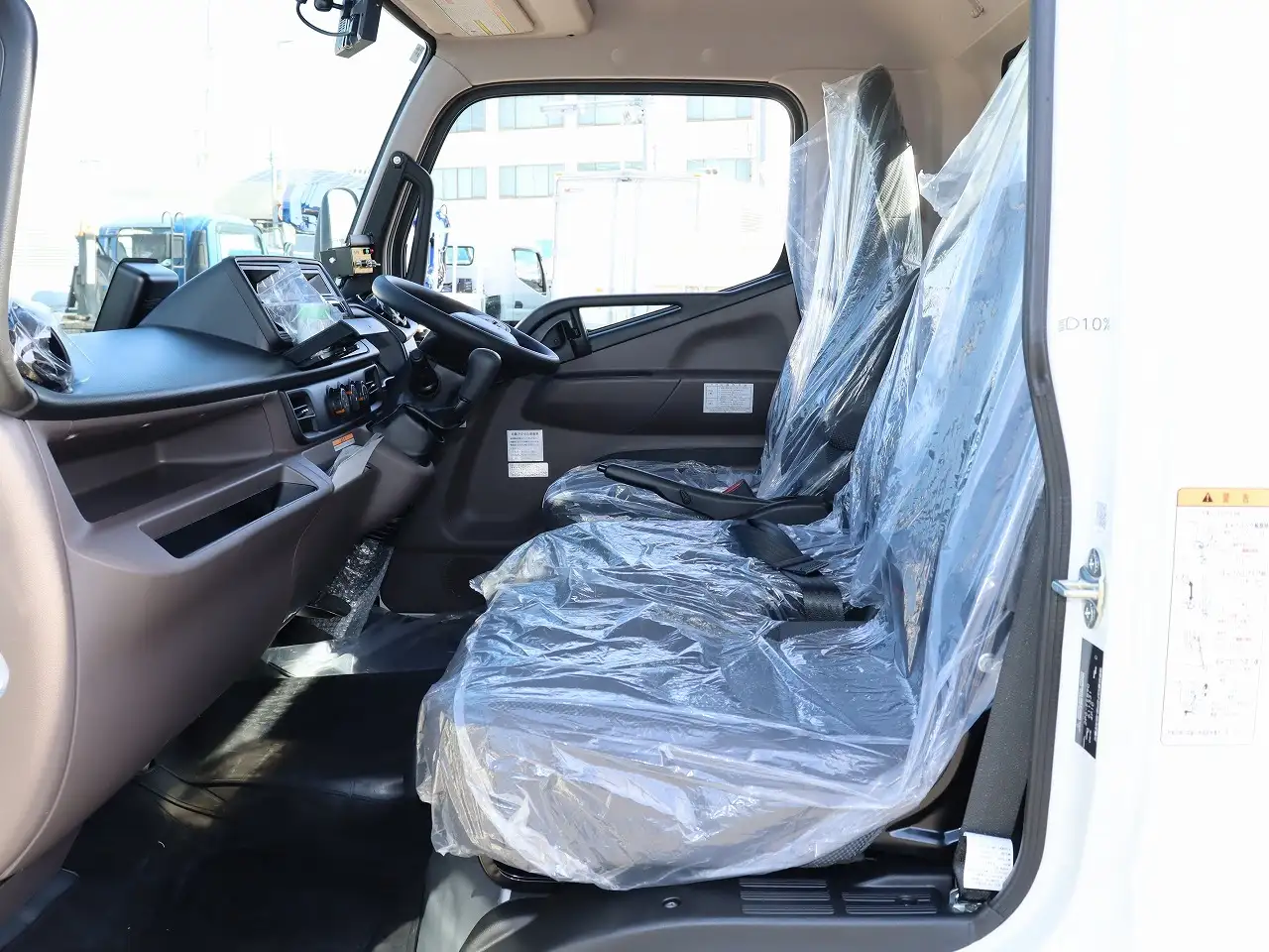 三菱 キャンター 小型 パッカー車 プレス式 2PG-FEB90の中古トラック画像10