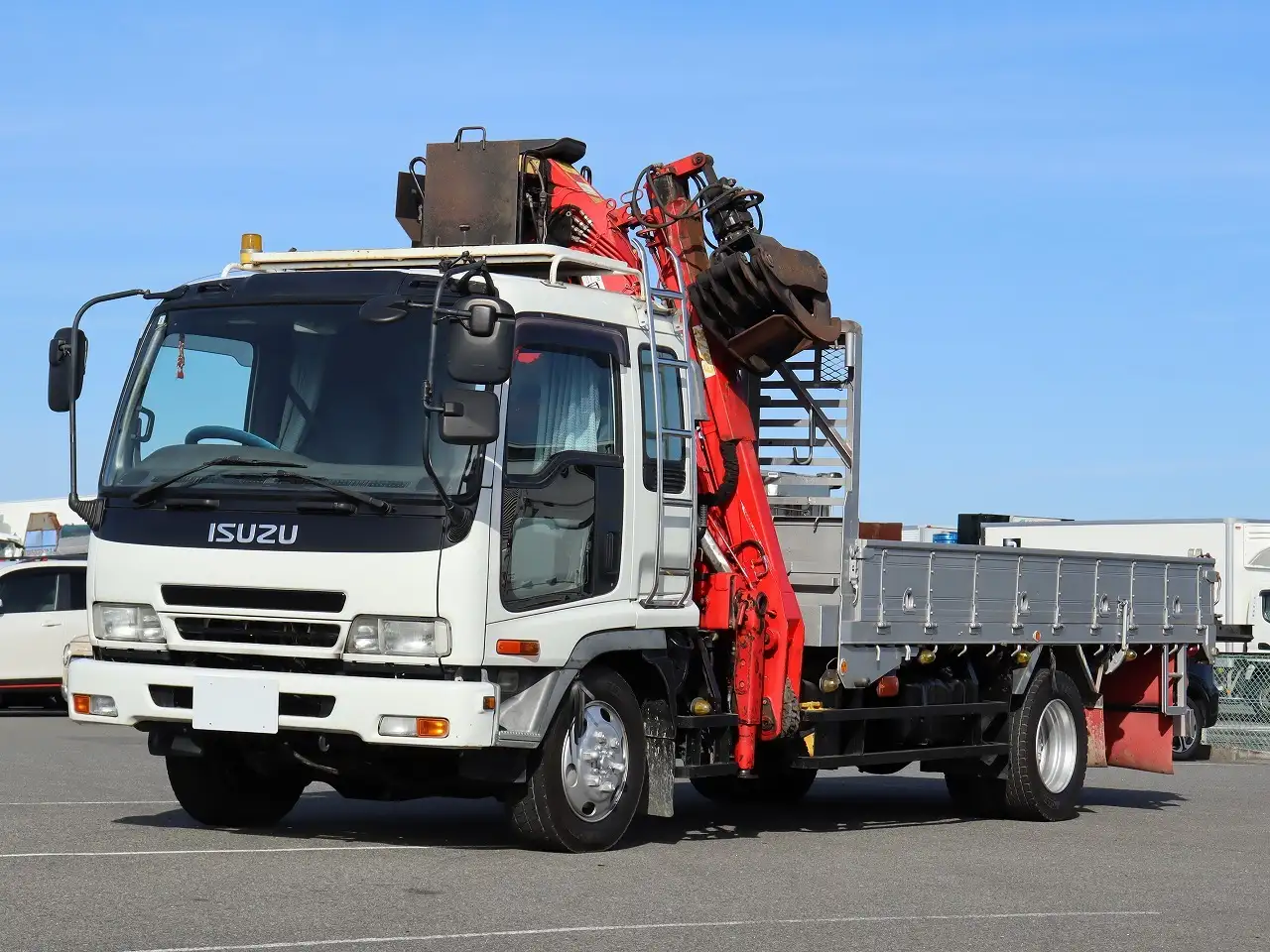 いすゞ フォワード 中型/増トン クレーン付 ベッド PB-FSS35K3J の中古トラック【車両No.200281】