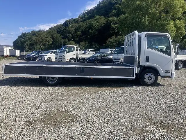 マツダ タイタン 小型 平ボディ 2RG-LPR88AR R4の中古トラック画像6