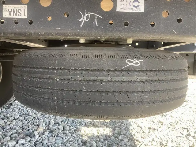 マツダ タイタン 小型 平ボディ 2RG-LPR88AR R4の中古トラック画像像17