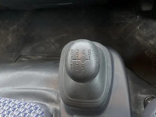 マツダ タイタン 小型 平ボディ 2RG-LPR88AR R4の中古トラック画像16