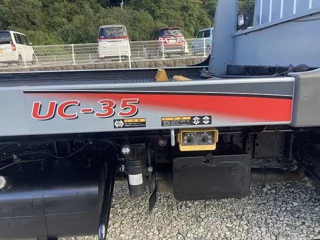 三菱 キャンター 小型 車両重機運搬 ラジコン ウインチの中古トラック画像9