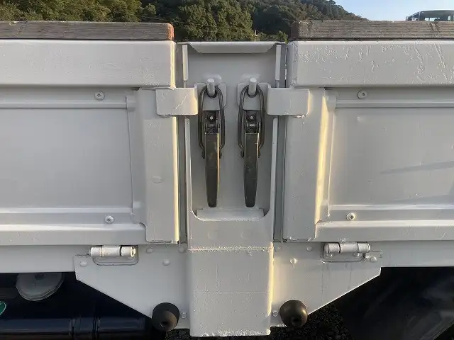 日野 レンジャー 中型/増トン 平ボディ TKG-FC9JLAP H27の中古トラック画像10