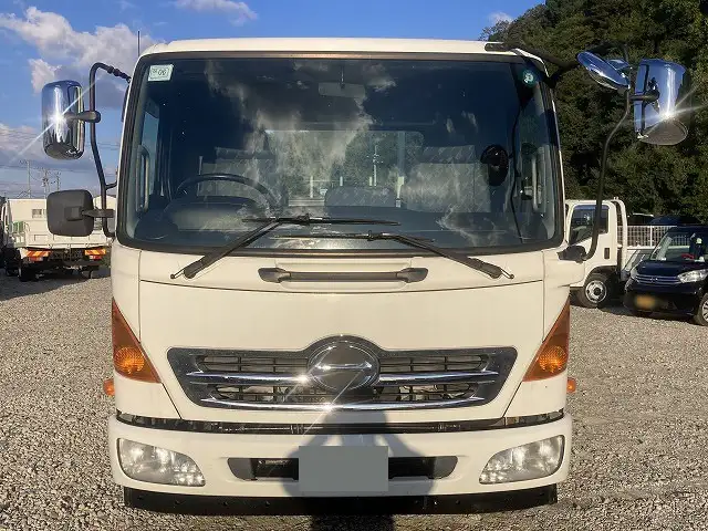 日野 レンジャー 中型/増トン 平ボディ TKG-FC9JLAP H27の中古トラック画像2