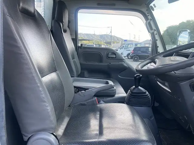 いすゞ エルフ 小型 平ボディ パワーゲート 床鉄板の中古トラック画像10