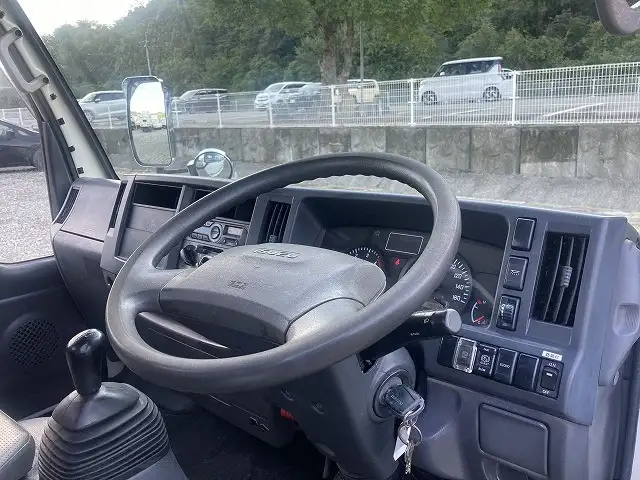 いすゞ エルフ 小型 平ボディ パワーゲート 床鉄板の中古トラック画像11