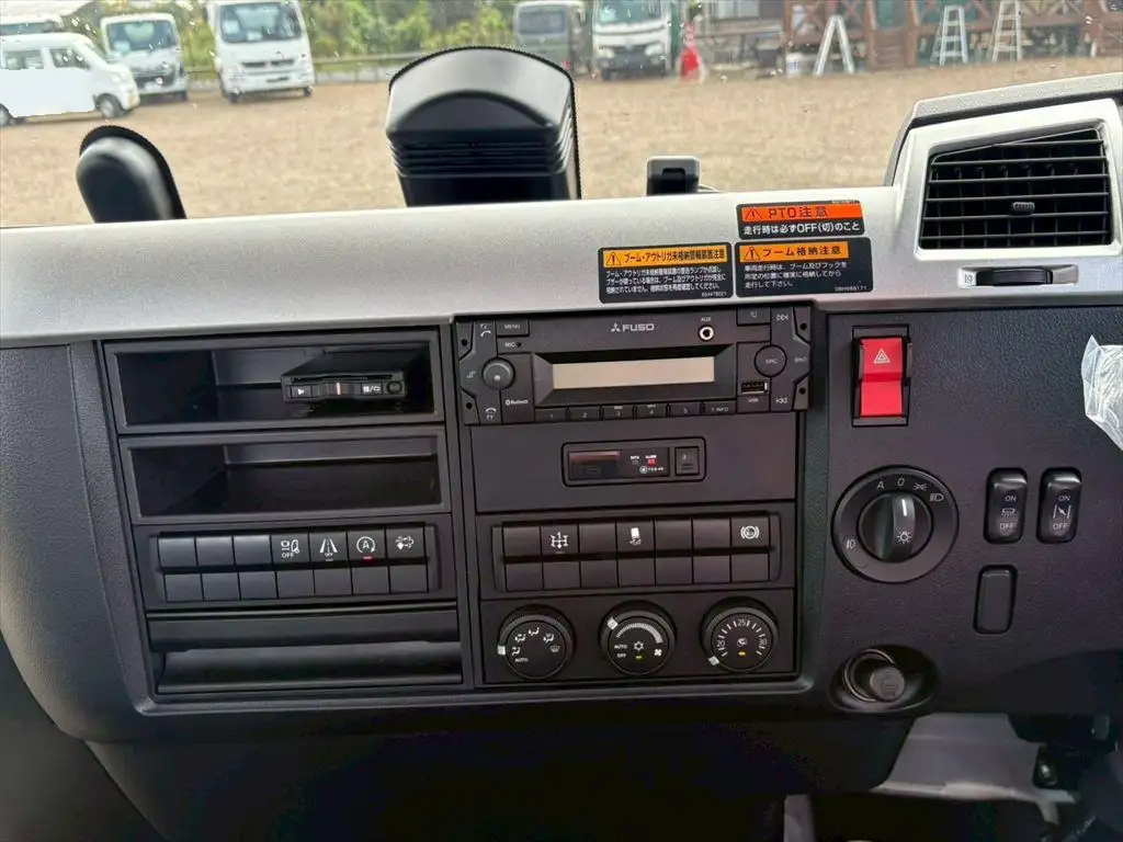 三菱 ファイター 中型/増トン クレーン付 4段 ラジコンの中古トラック画像13