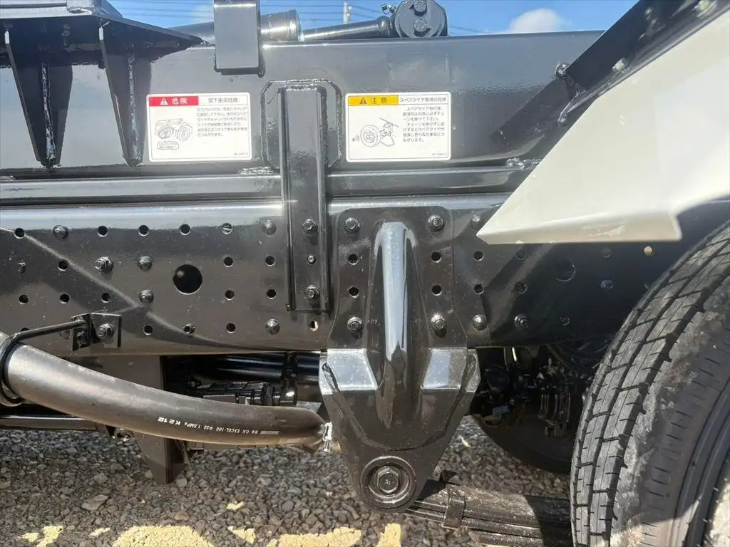 三菱 キャンター 小型 アームロール ツインホイスト 2RG-FBAV0の中古トラック画像18