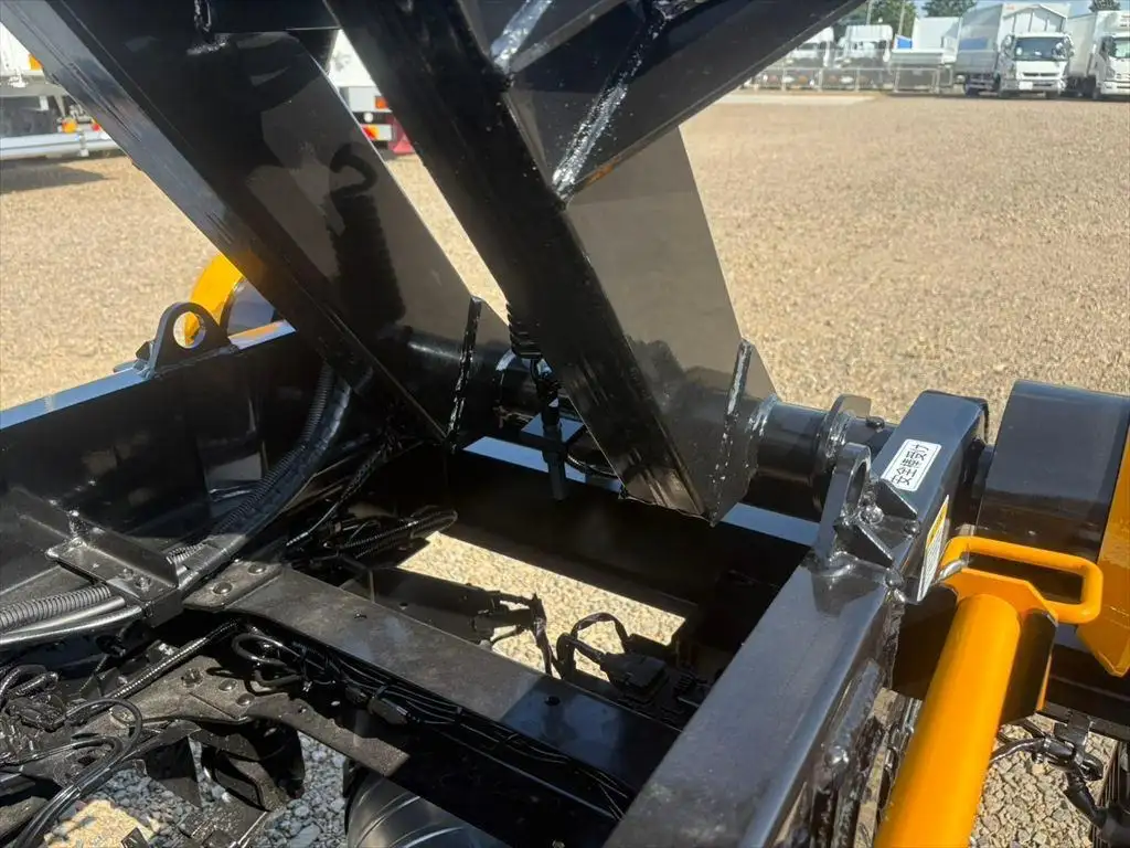 三菱 キャンター 小型 アームロール ツインホイスト 2RG-FBAV0の中古トラック画像12