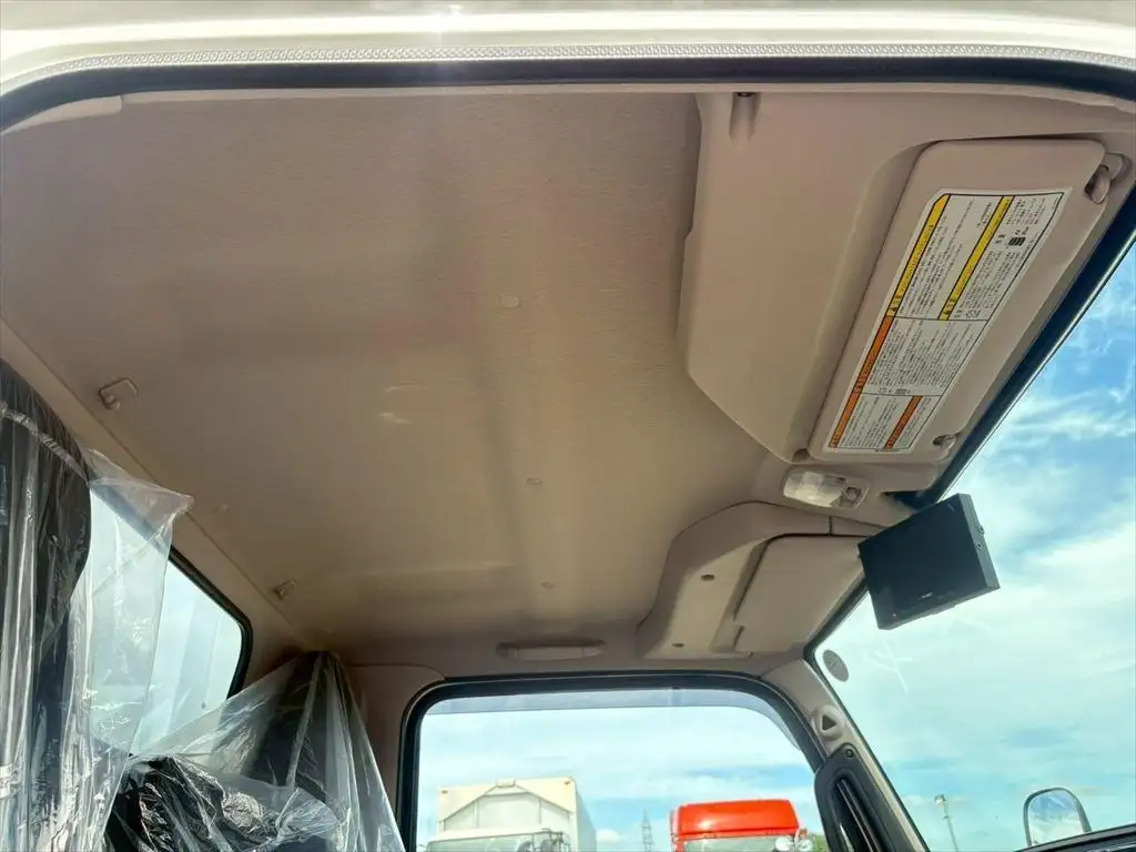 三菱 キャンター 小型 冷凍冷蔵 低温 床ステンの中古トラック画像16