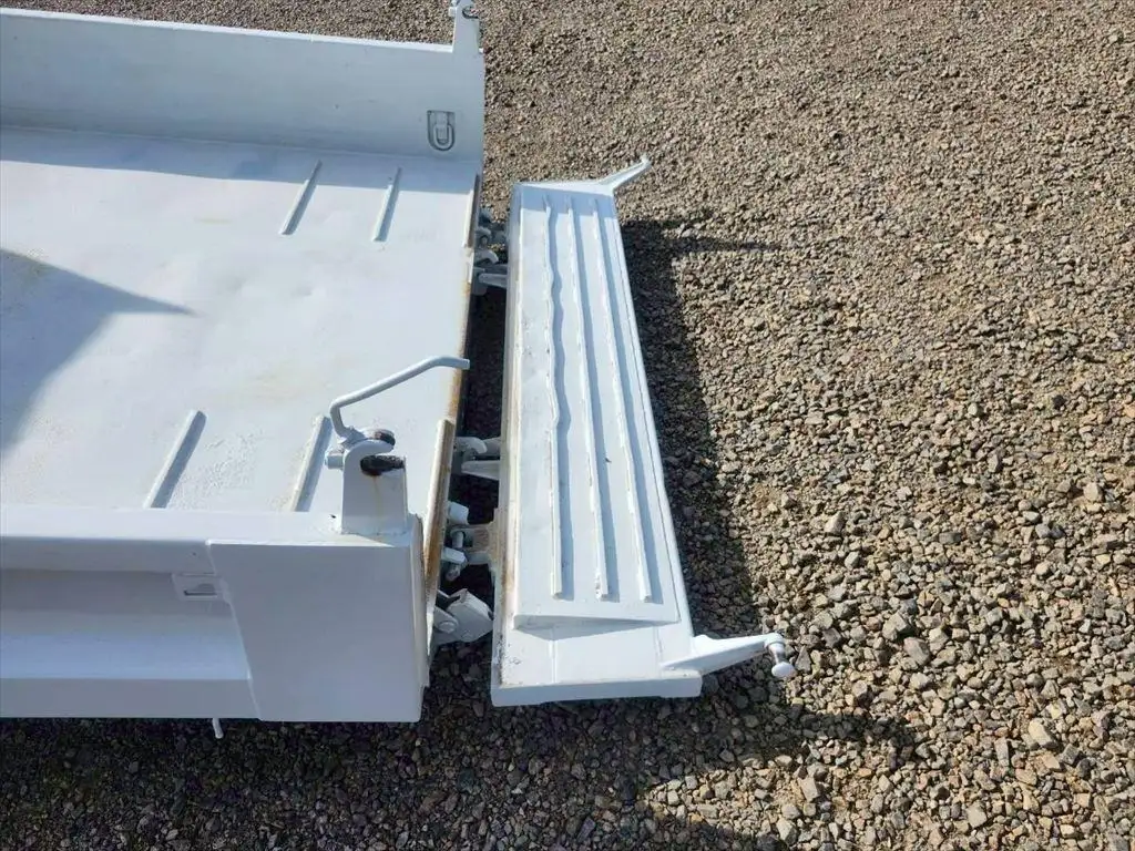 いすゞ エルフ 小型 ダンプ ローダー TKG-NPR85YNの中古トラック画像10