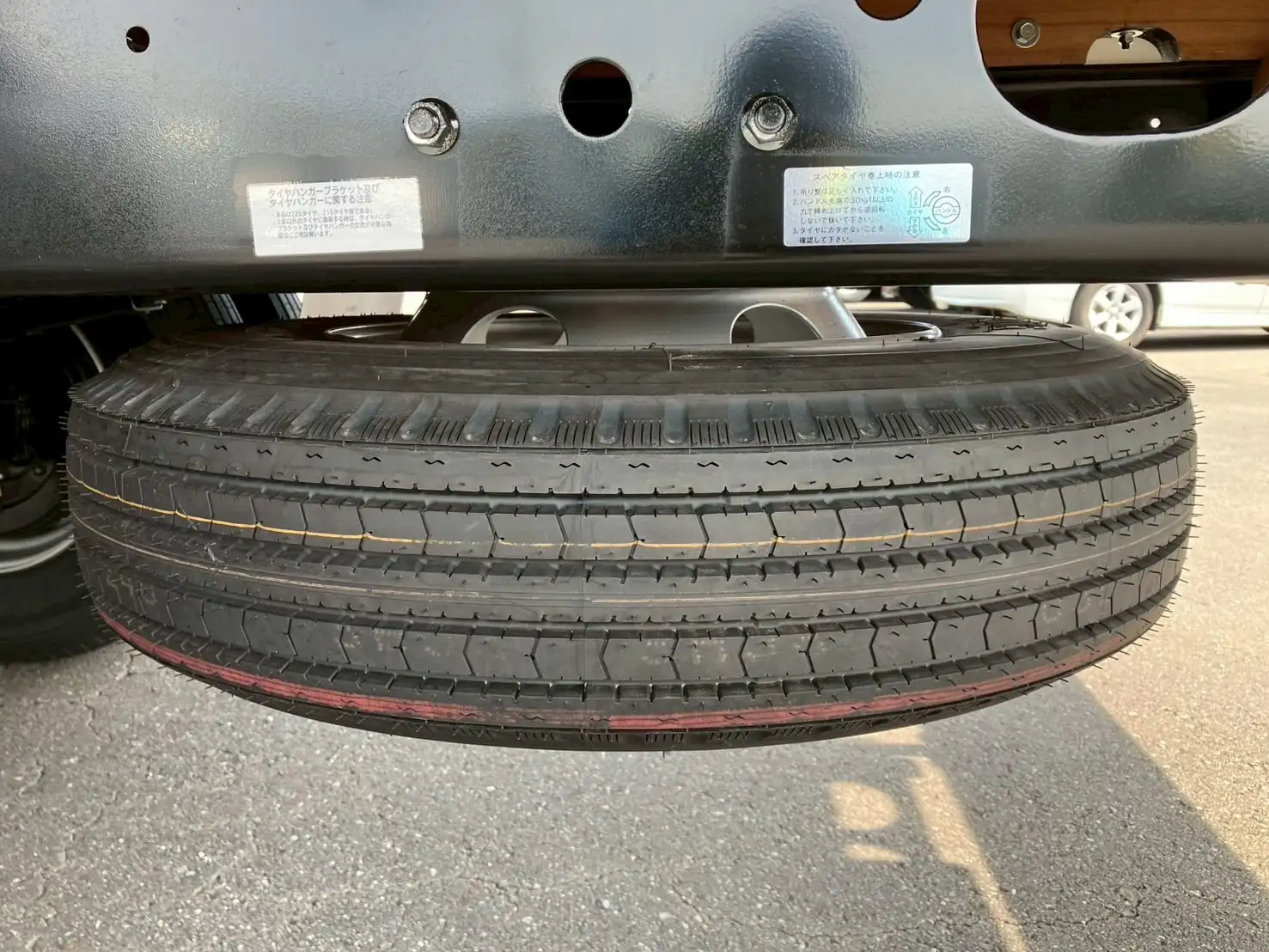 三菱 ファイター 中型/増トン 平ボディ ベッド 2KG-FK62Fの中古トラック画像像17