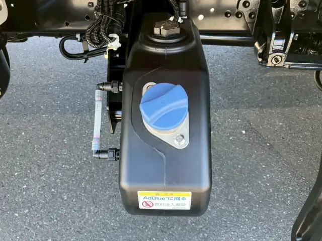 三菱 ファイター 中型/増トン 平ボディ ベッド 2KG-FK62Fの中古トラック画像16