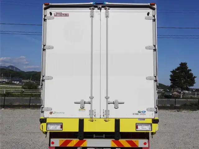 いすゞ フォワード 中型/増トン ウイング ベッド 2RG-FRR90S2の中古トラック画像4