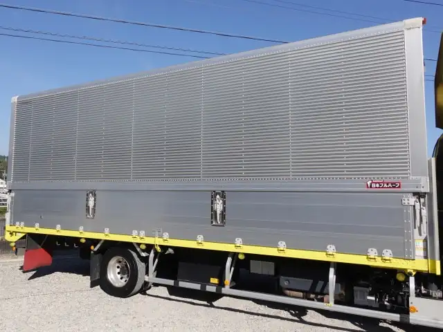 いすゞ フォワード 中型/増トン ウイング ベッド 2RG-FRR90S2の中古トラック画像3