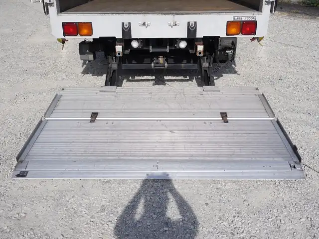 いすゞ フォワード 中型/増トン ウイング パワーゲート エアサスの中古トラック画像8