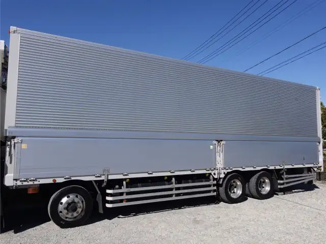日野 プロフィア 大型 ウイング ハイルーフ 床鉄板の中古トラック画像5