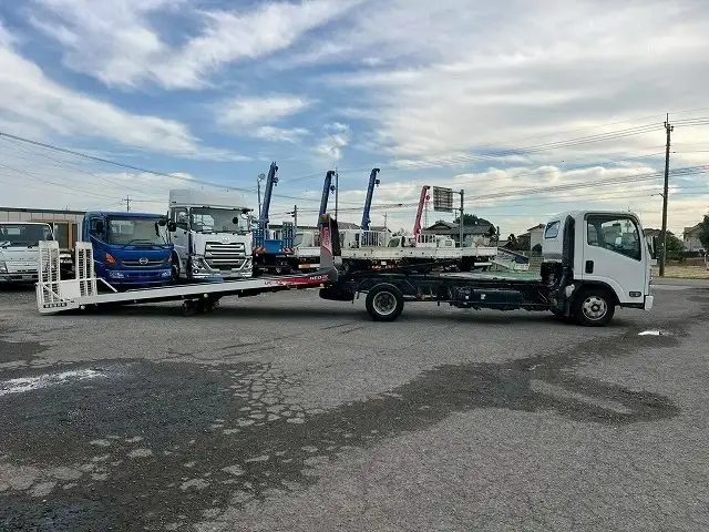 いすゞ エルフ 小型 車両重機運搬 ラジコン ウインチの中古トラック画像3