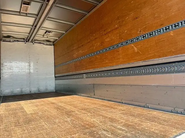 三菱 ファイター 中型/増トン ウイング エアサス ベッドの中古トラック画像11