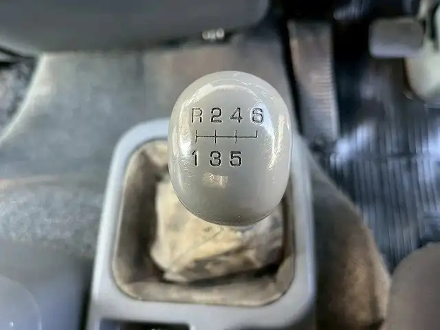 三菱 ファイター 中型/増トン ウイング エアサス ベッドの中古トラック画像15