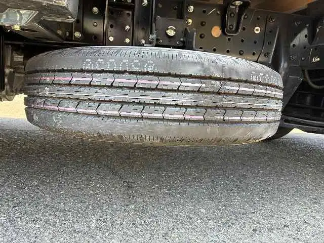 三菱 キャンター 小型 平ボディ Wキャブ 2RG-FBA20の中古トラック画像16