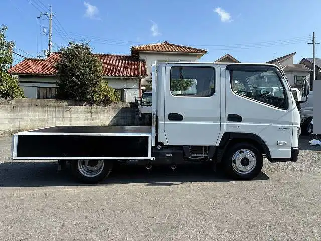三菱 キャンター 小型 平ボディ Wキャブ 2RG-FBA20の中古トラック画像6