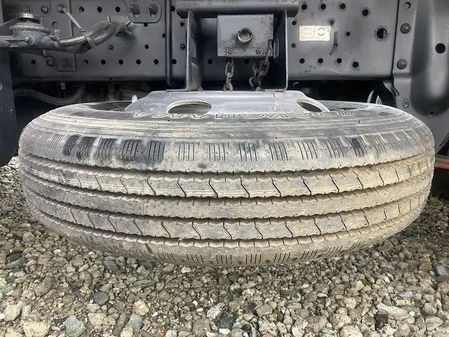 いすゞ エルフ 小型 平ボディ 床鉄板 BDG-NKR85Aの中古トラック画像15