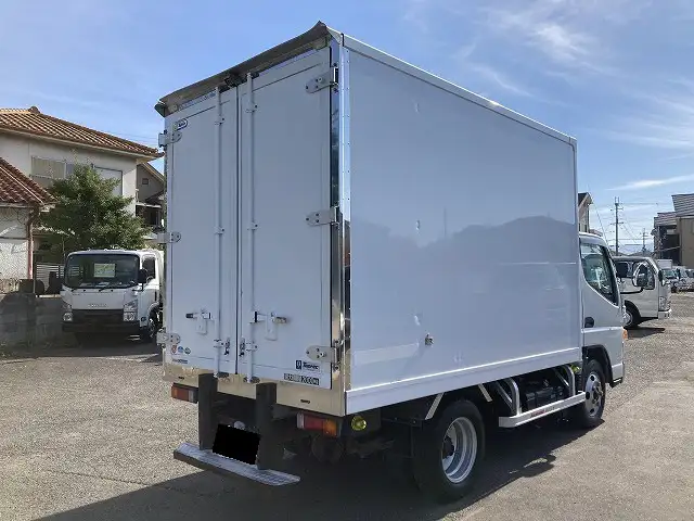 三菱 キャンター 小型 冷凍冷蔵 低温 サイドドアの中古トラック画像4