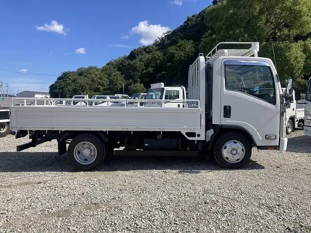 いすゞ エルフ 小型 平ボディ BKG-NNR85AR H21の中古トラック画像3