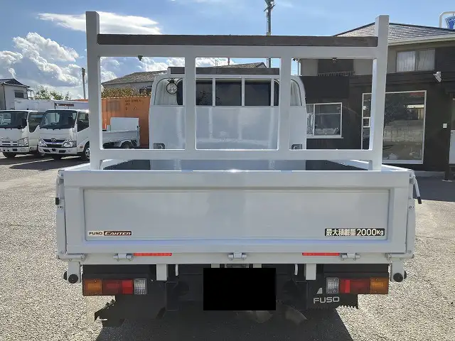 三菱 キャンター 小型 平ボディ Wキャブ 床鉄板の中古トラック画像5