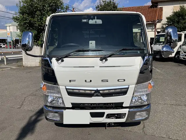 三菱 キャンター 小型 平ボディ Wキャブ 床鉄板の中古トラック画像2