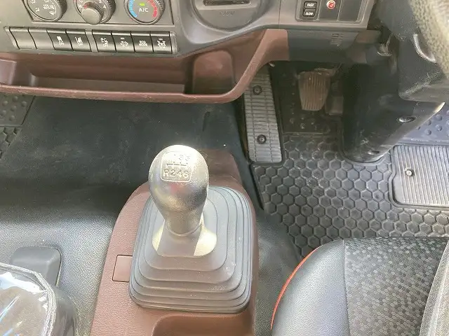 日野 レンジャー 中型/増トン クレーン付 4段 ラジコンの中古トラック画像15