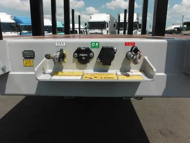 フルハーフ 国産車その他 トレーラー/その他 トレーラー 3軸 DFPFH341Aの中古トラック画像10