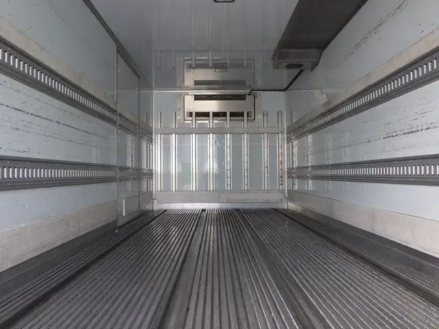 日野 レンジャー 中型/増トン 冷凍冷蔵 低温 パワーゲートの中古トラック画像4